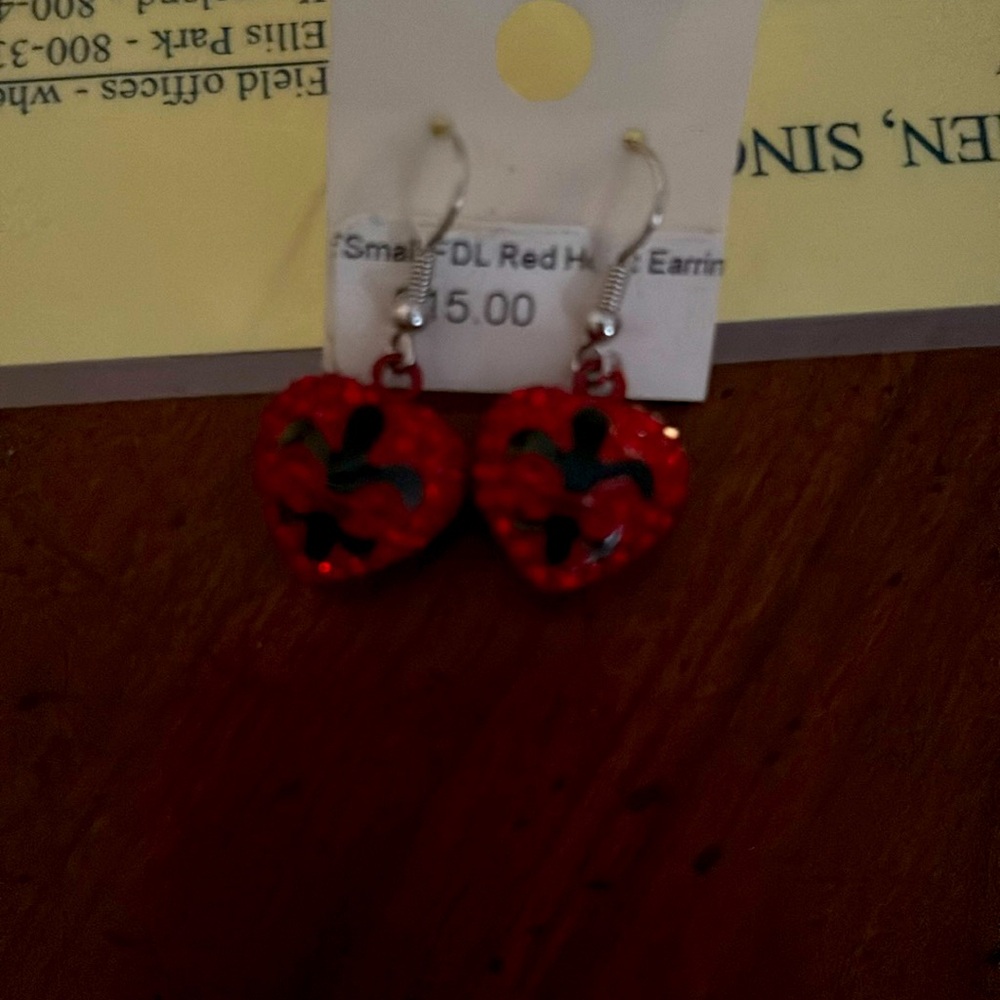 Women’s red & black heart earrings with fluer de lis